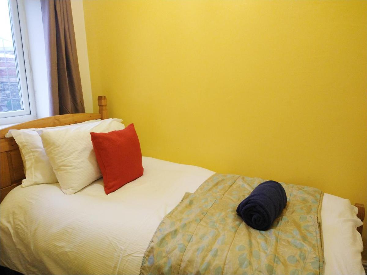 Derwent Street Apartment 2 - Self Contained - 2 Bed Self Catering Apartment Workington Exteriér fotografie